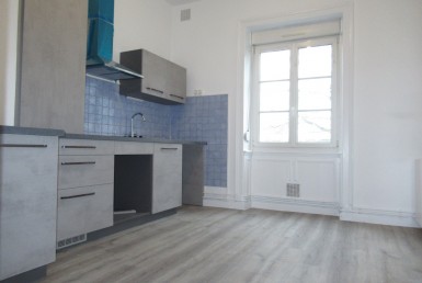 1603-La-ferte-mace-Appartement-LOCATION