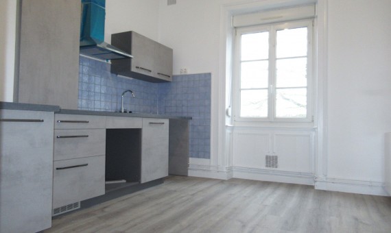 1603-La-ferte-mace-Appartement-LOCATION