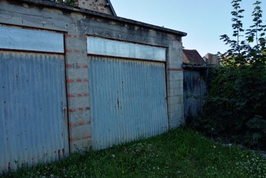 51933-La-ferte-mace-Garage-LOCATION
