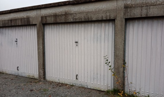 51986-La-ferte-mace-Garage-LOCATION